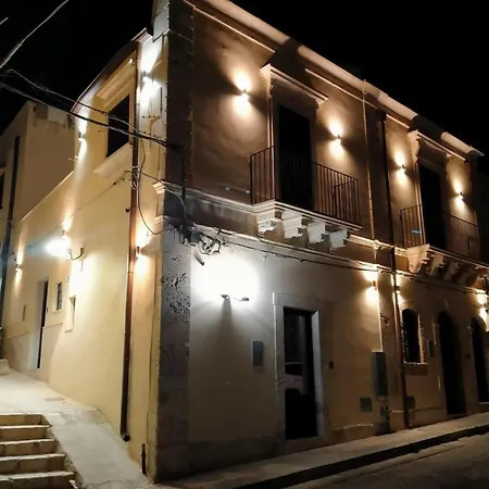 Rosa Barocca Apartament *