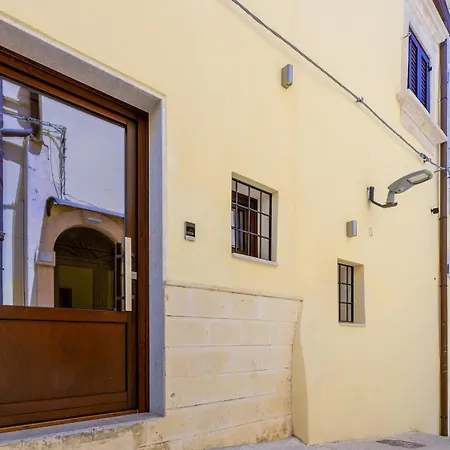 Rosa Barocca Apartmán